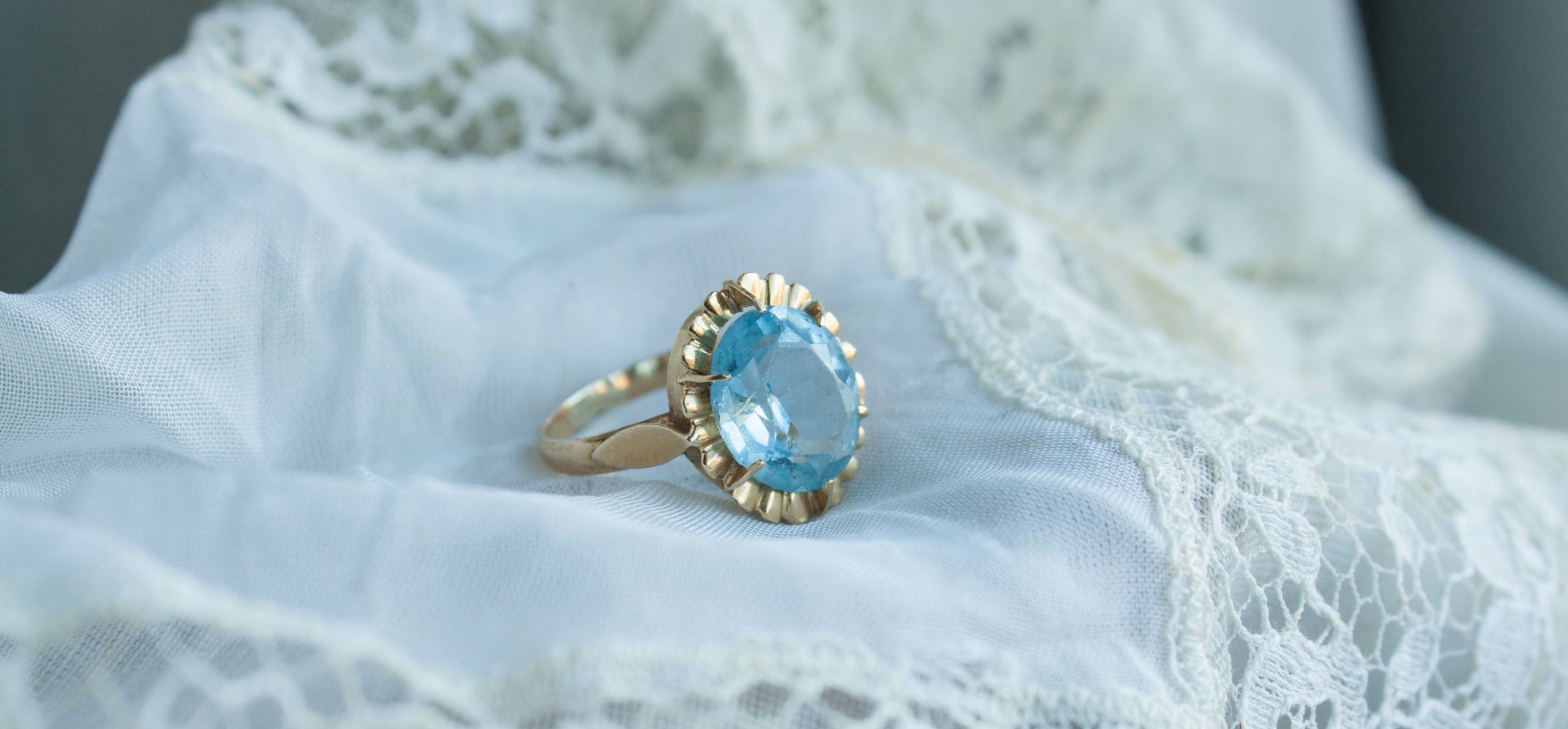 Image of Vintage Aquamarine Ring