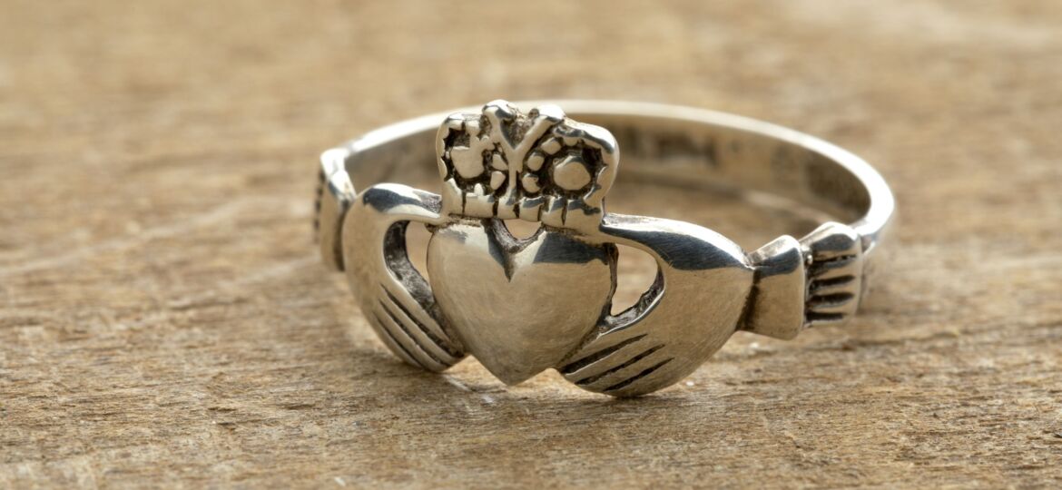 Image of Silver Irish Claddagh ring