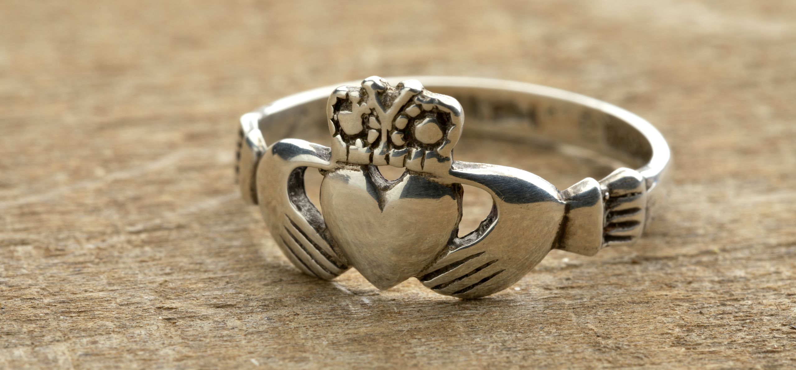 Image of Silver Irish Claddagh ring