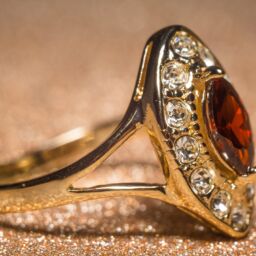 Image of garnet ring in gold