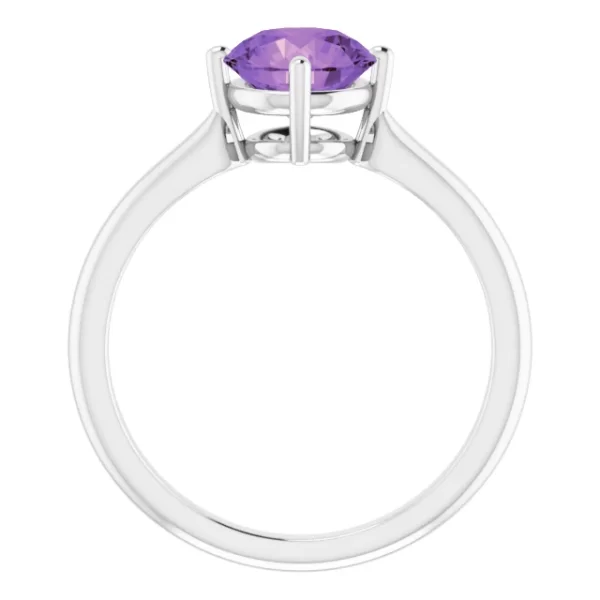 A picture of natural amethyst solitaire ring side view