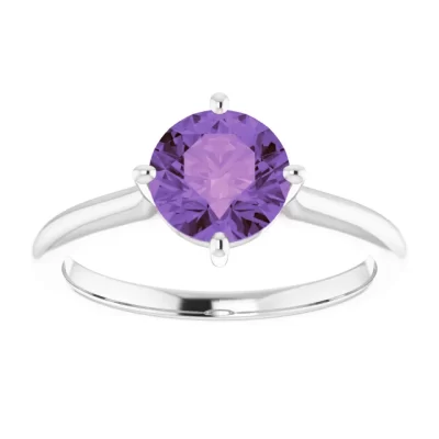 A picture of natural amethyst solitaire ring top view